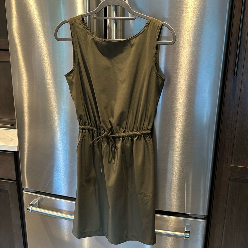 Calvin Klein dress small